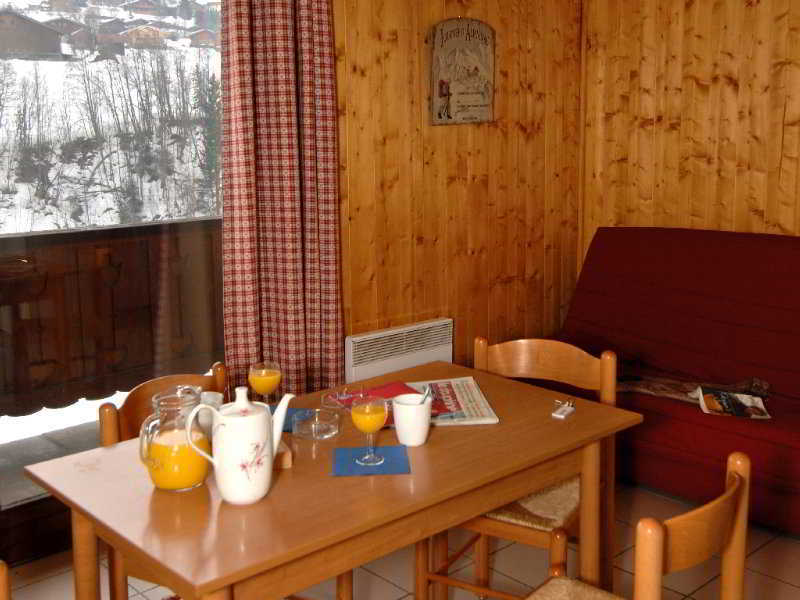 Residence Du Soleil Праз-сюр-Арли Екстериор снимка